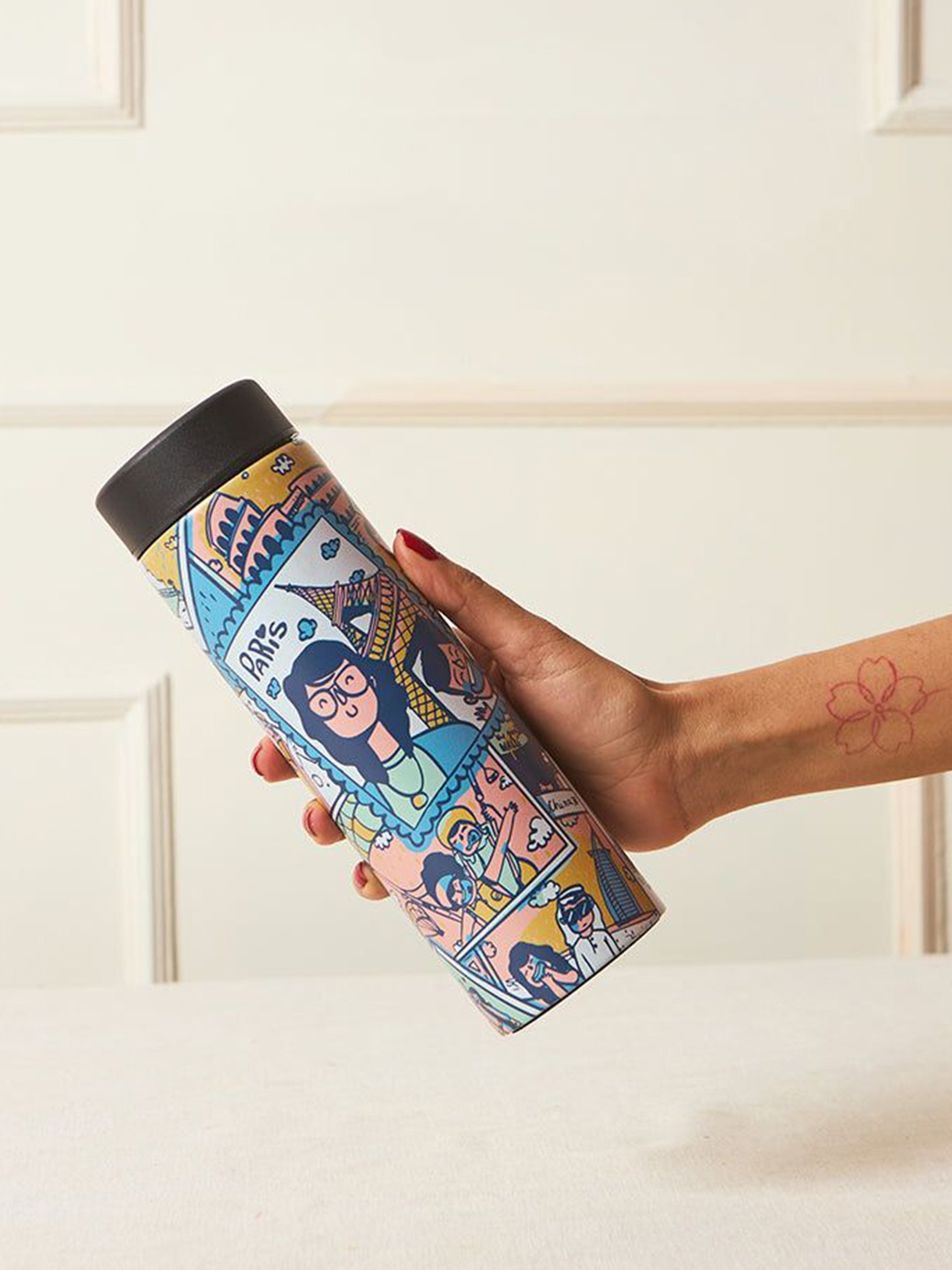 

Chumbak Around the World Blue Printed Stainless Steel Thermos Bottle Water Bottle-500ml