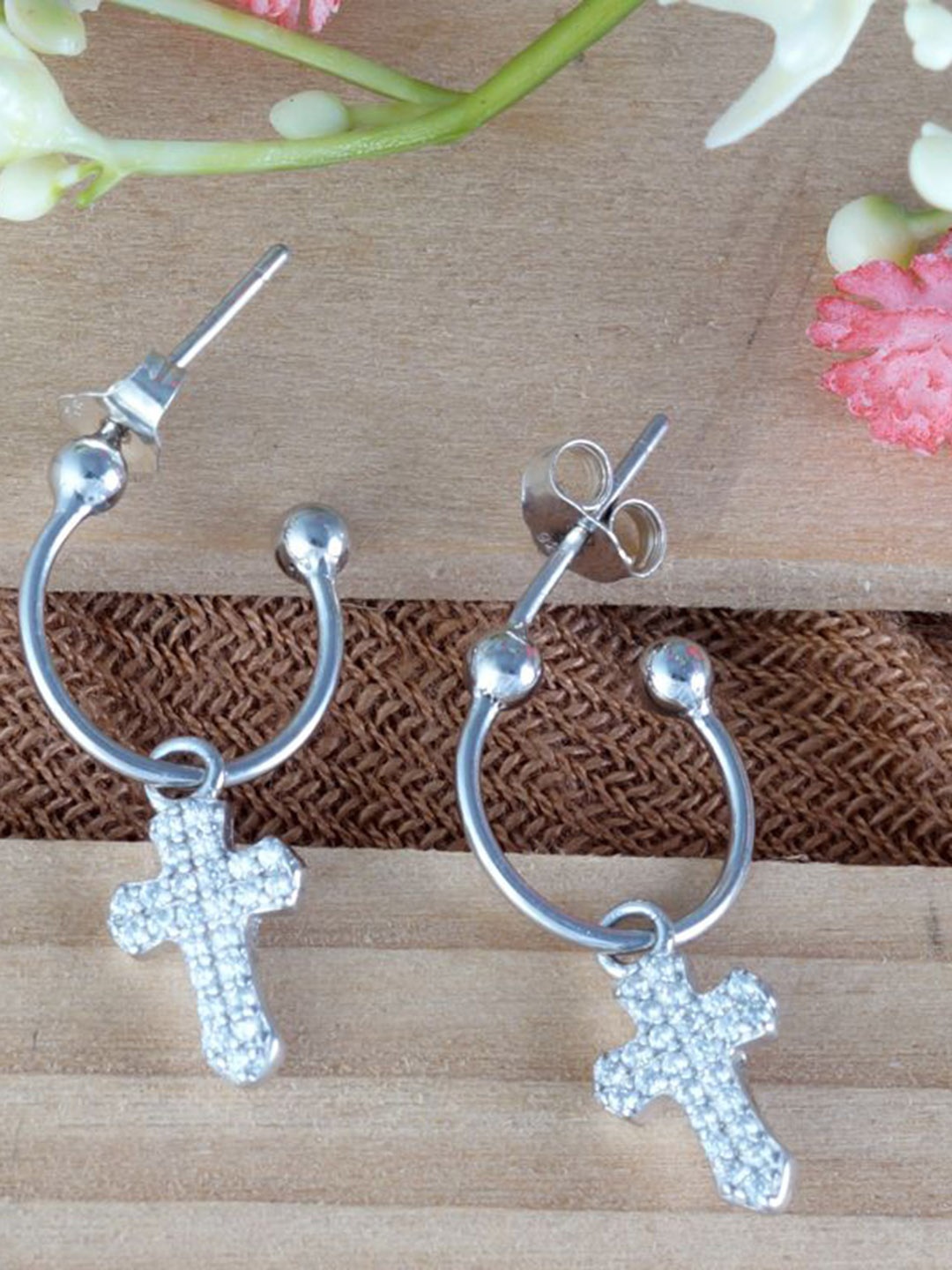 

Tuanz Silver Jewelry 925 Sterling Silver Rhodium-Plated Stone Studded Drop Earrings