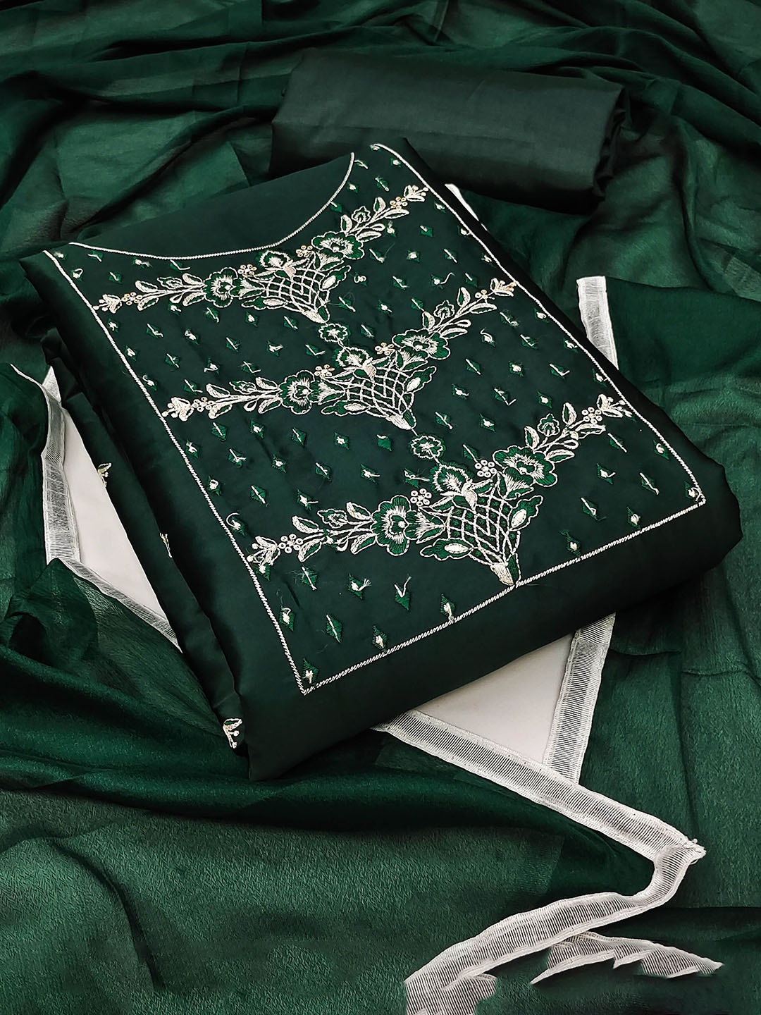 

SAINOOR Embroidered Unstitched Dress Material, Green
