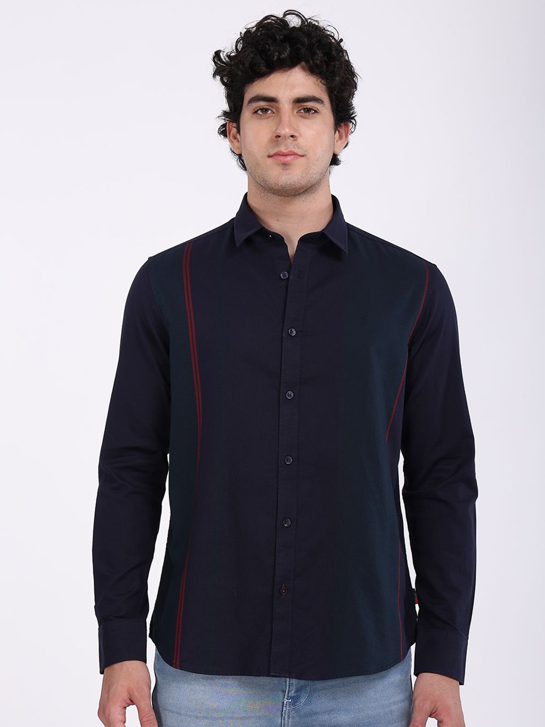 

Indian Terrain Men Classic Slim Fit Opaque Casual Shirt, Blue