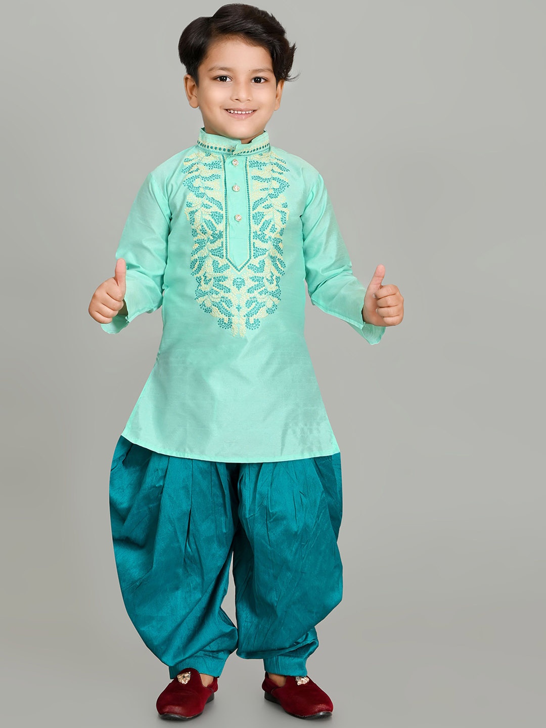

Cae Boys Floral Yoke Design Mandarin Collar Straight Kurta with Patiala, Sea green