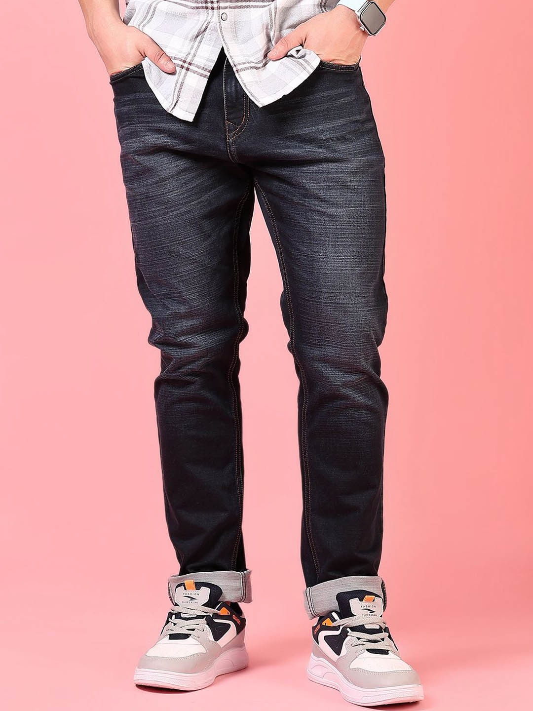 

V-Mart Men Light Fade Jeans, Blue