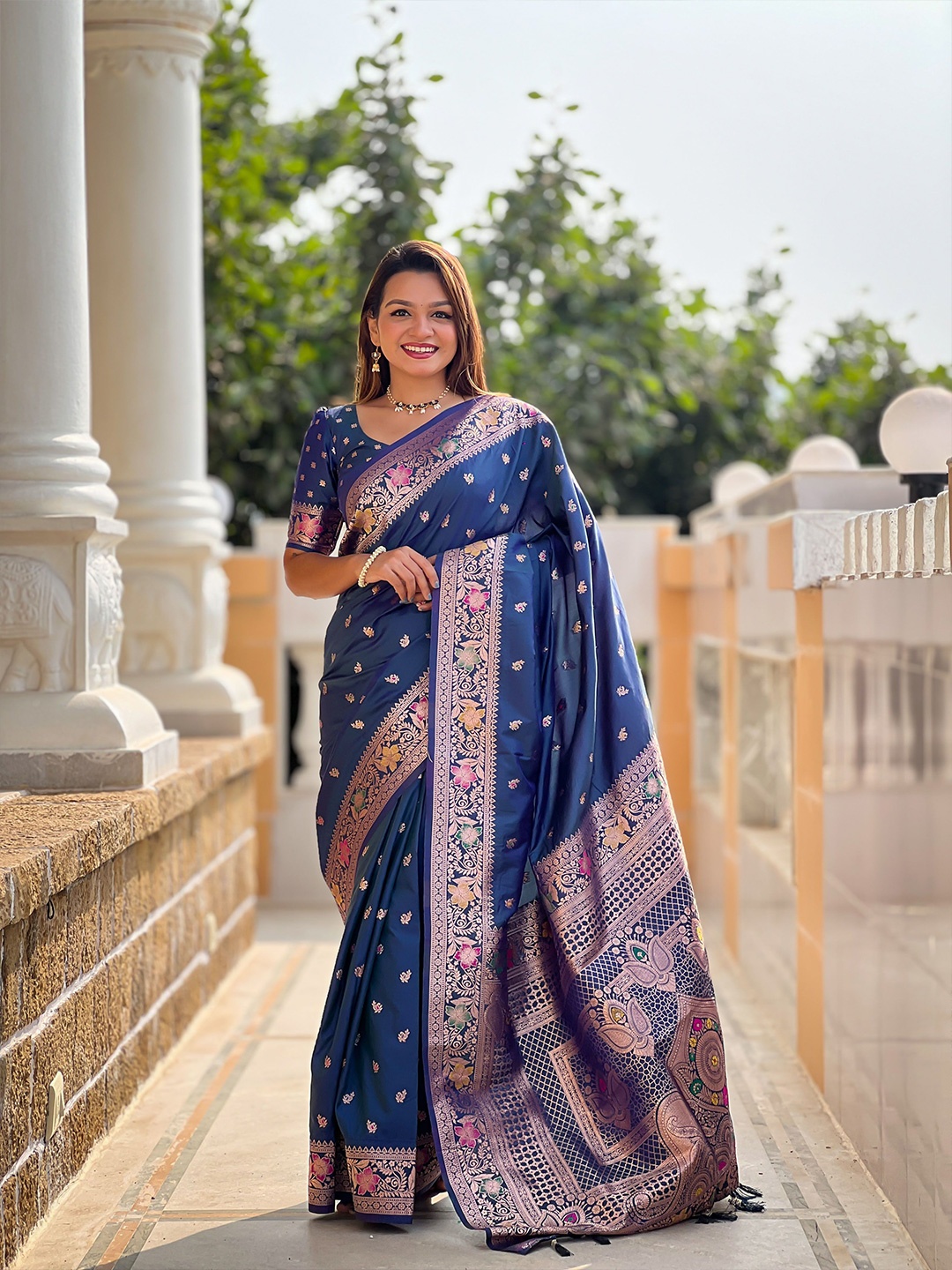 

Ekta Textiles Woven Design Zari Pure Silk Banarasi Saree, Blue