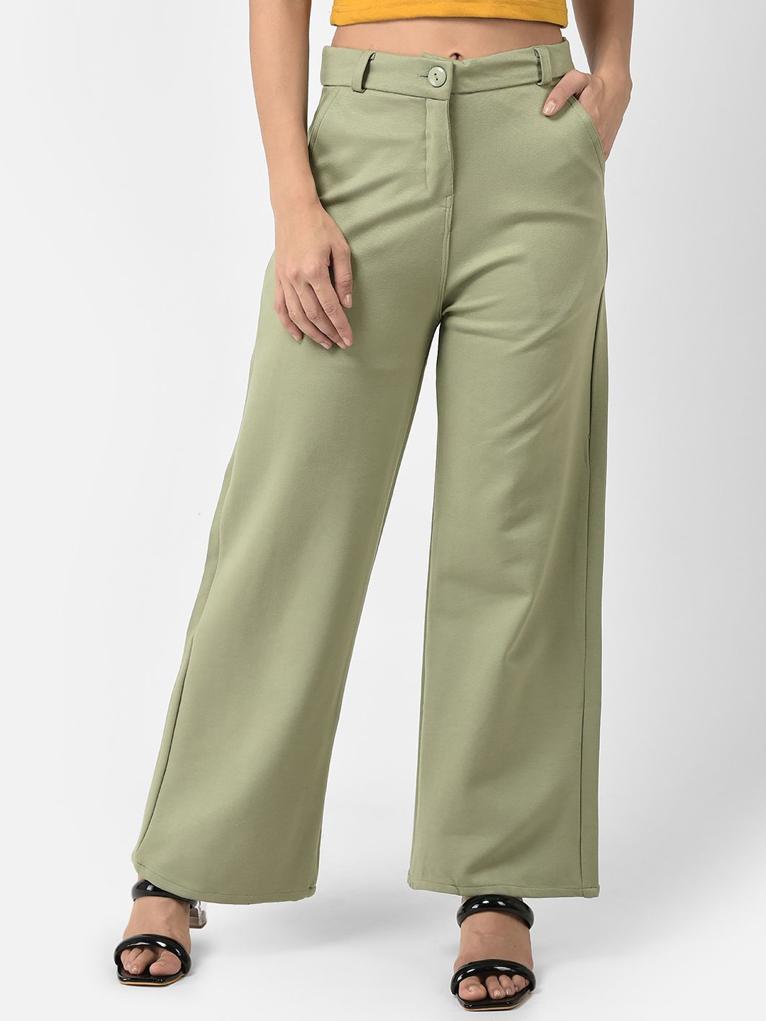 

FNOCKS Women Relaxed Straight Leg Tapered Fit High-Rise Trousers, Green