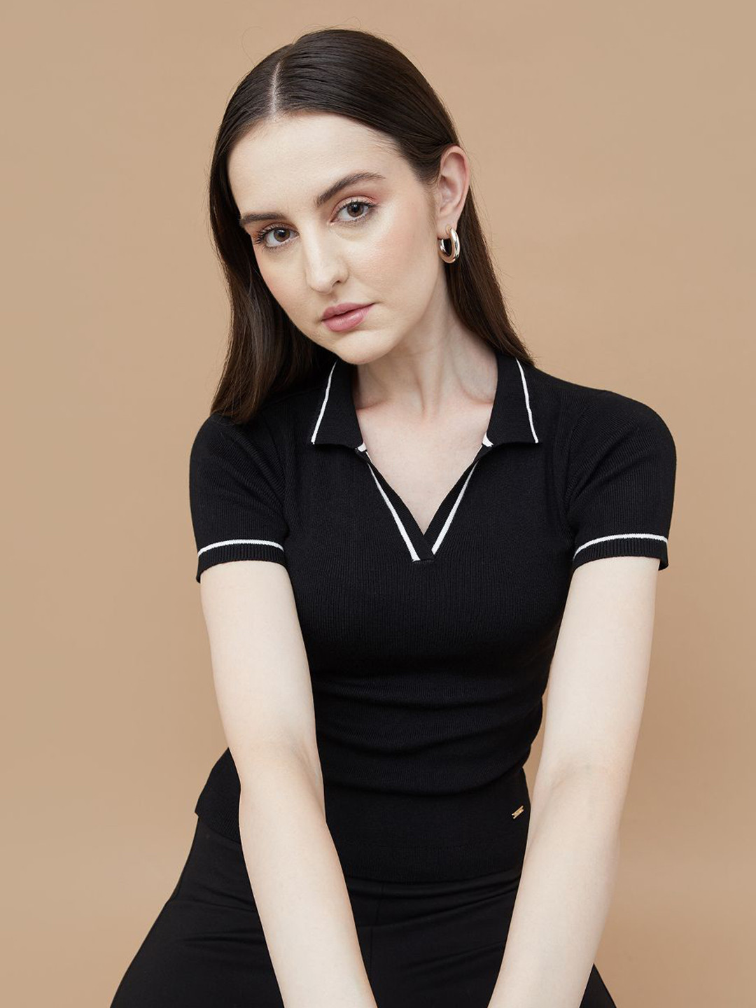 

CODE by Lifestyle Women Solid Polo Collar Slim Fit T-shirt, Black