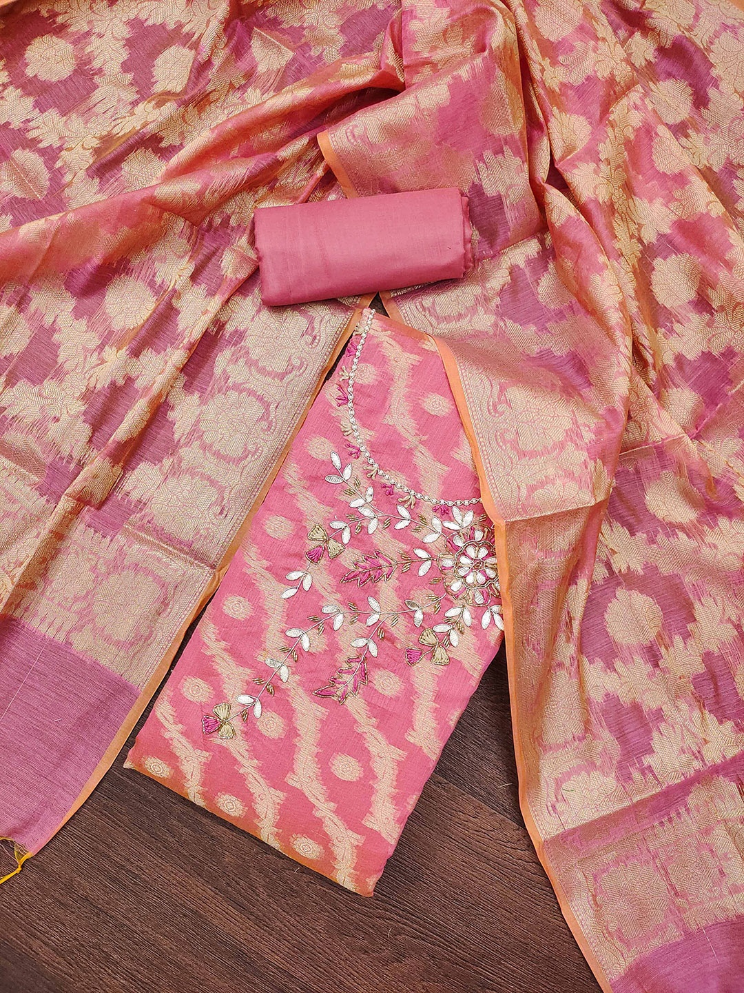 

SAINOOR Floral Beads And Stones Embellished Semi-Stitched Dress Material, Pink