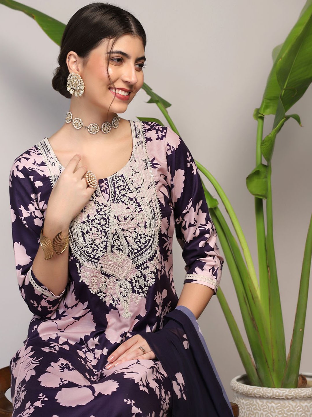 

Sangria Floral Printed With Embroidered Kurta With Trousers & Dupatta, Violet