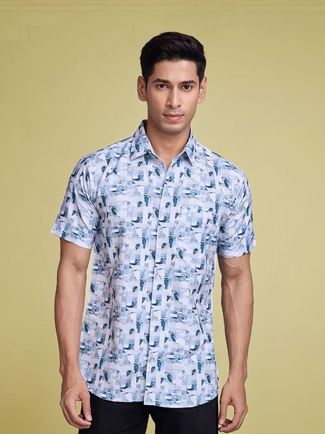 

Moda Rapido Men Standard Floral Opaque Printed Casual Shirt, Multi