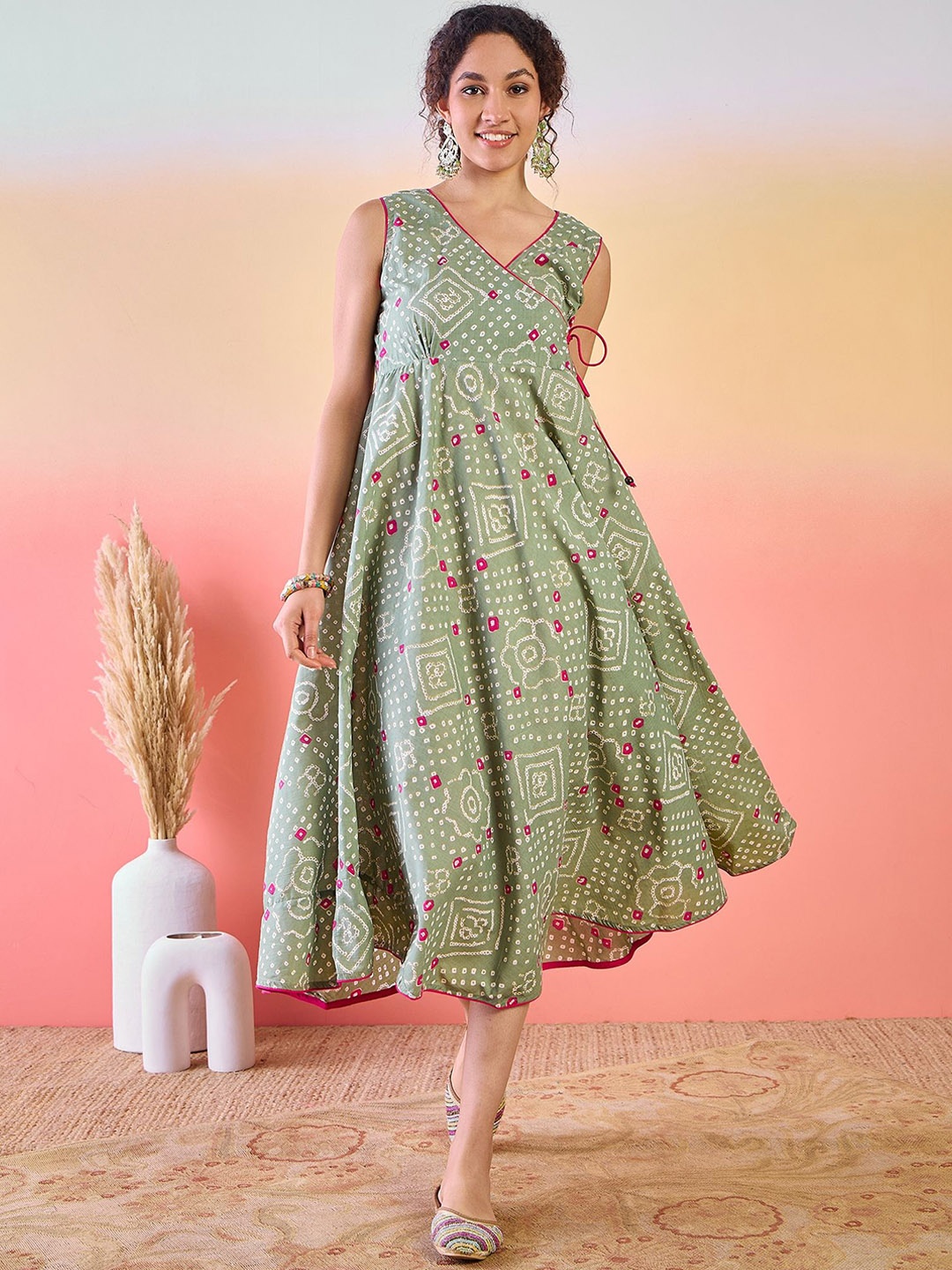 

Sangria Floral Printed A-Line Cotton Midi Dress, Green