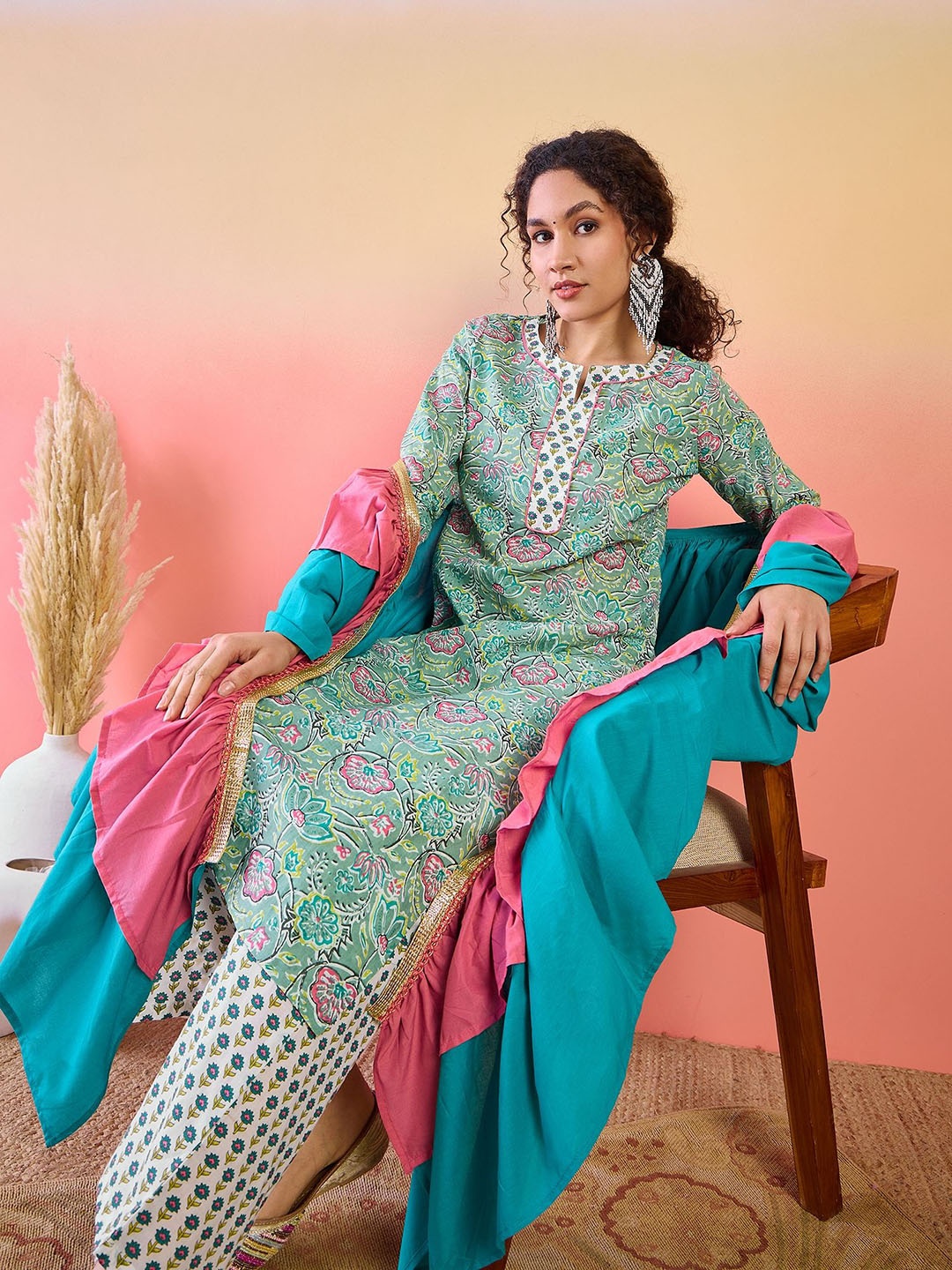 

Sangria Floral Printed Notch Neck Pure cotton Kurta With Palazzos And Dupatta, Green