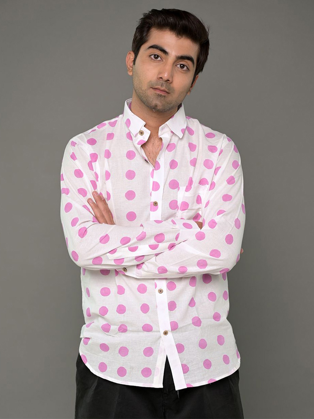 

The Ethnic Label Men Classic Slim Fit Polka Dot Opaque Printed Casual Shirt, White