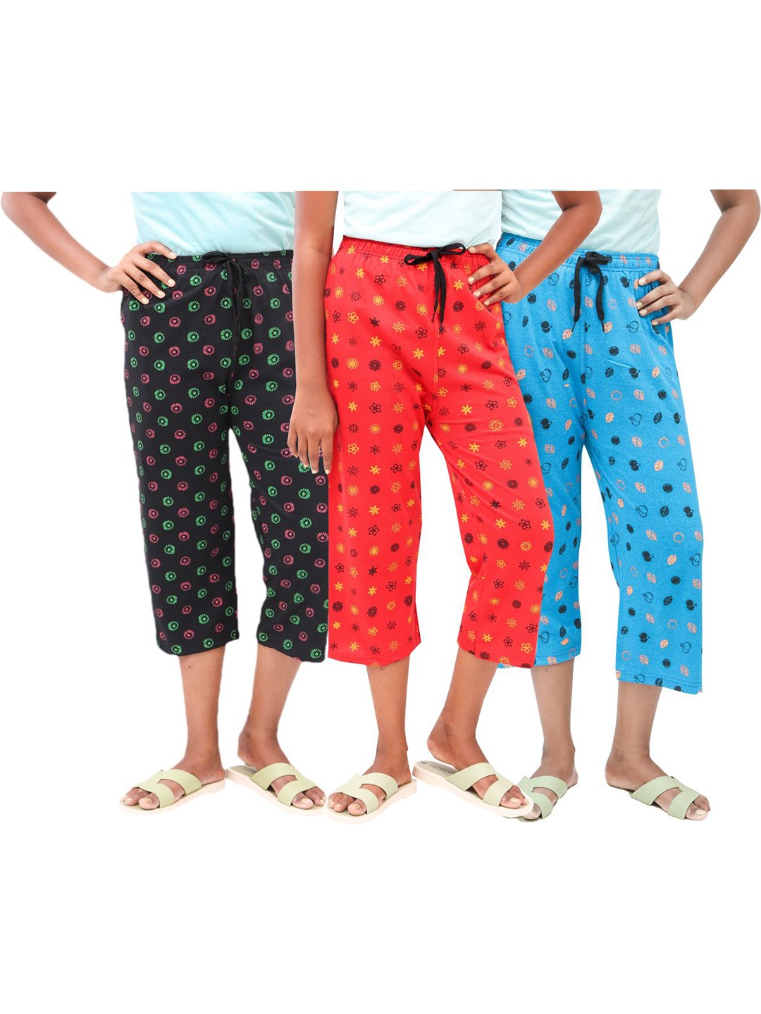 

AFRA GARMENTS Women Pack of 3 Printed Capris, Red