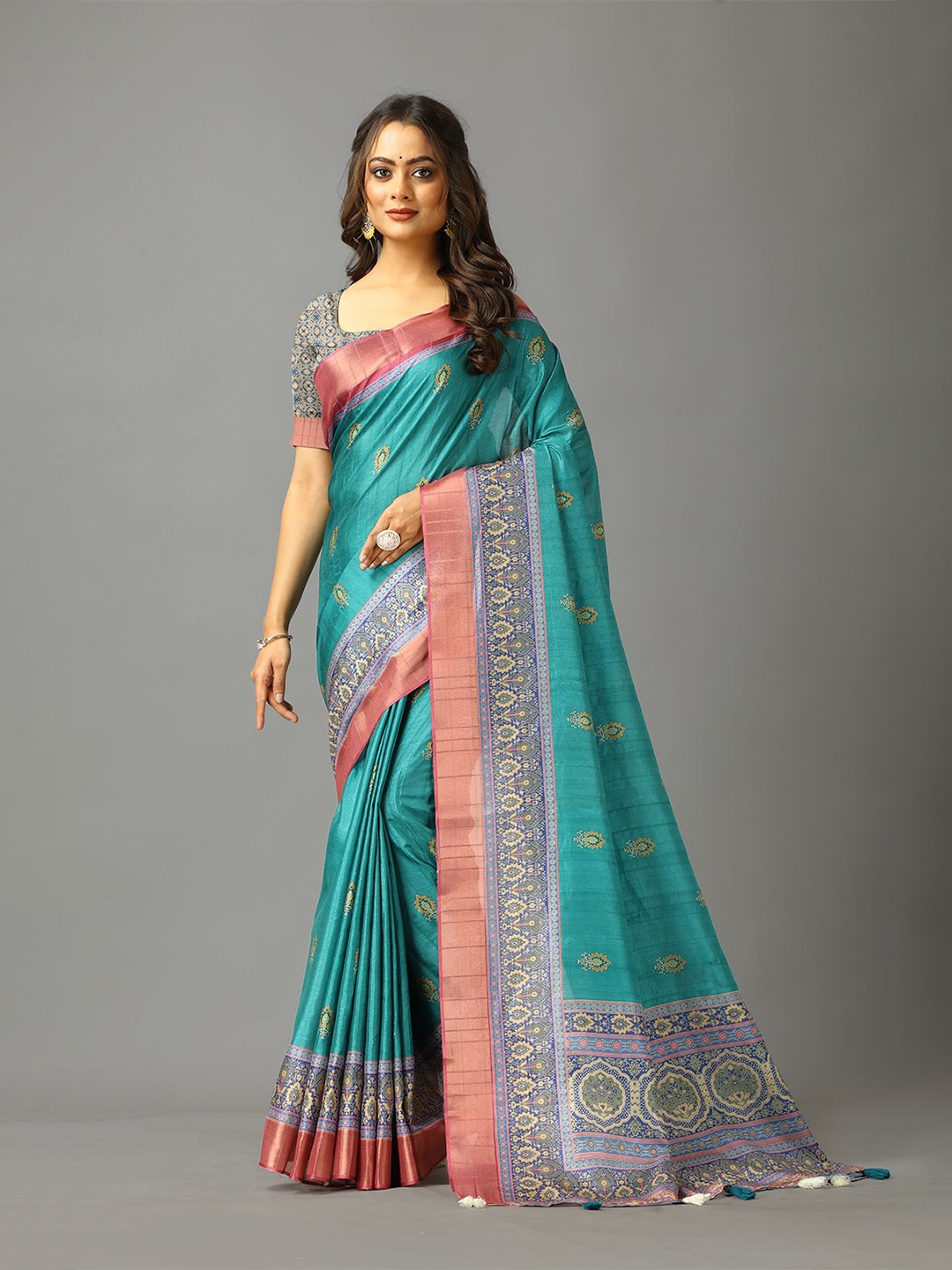 

VIRENDRA TEXTILES Ethnic Motifs Printed Zari Saree, Turquoise blue