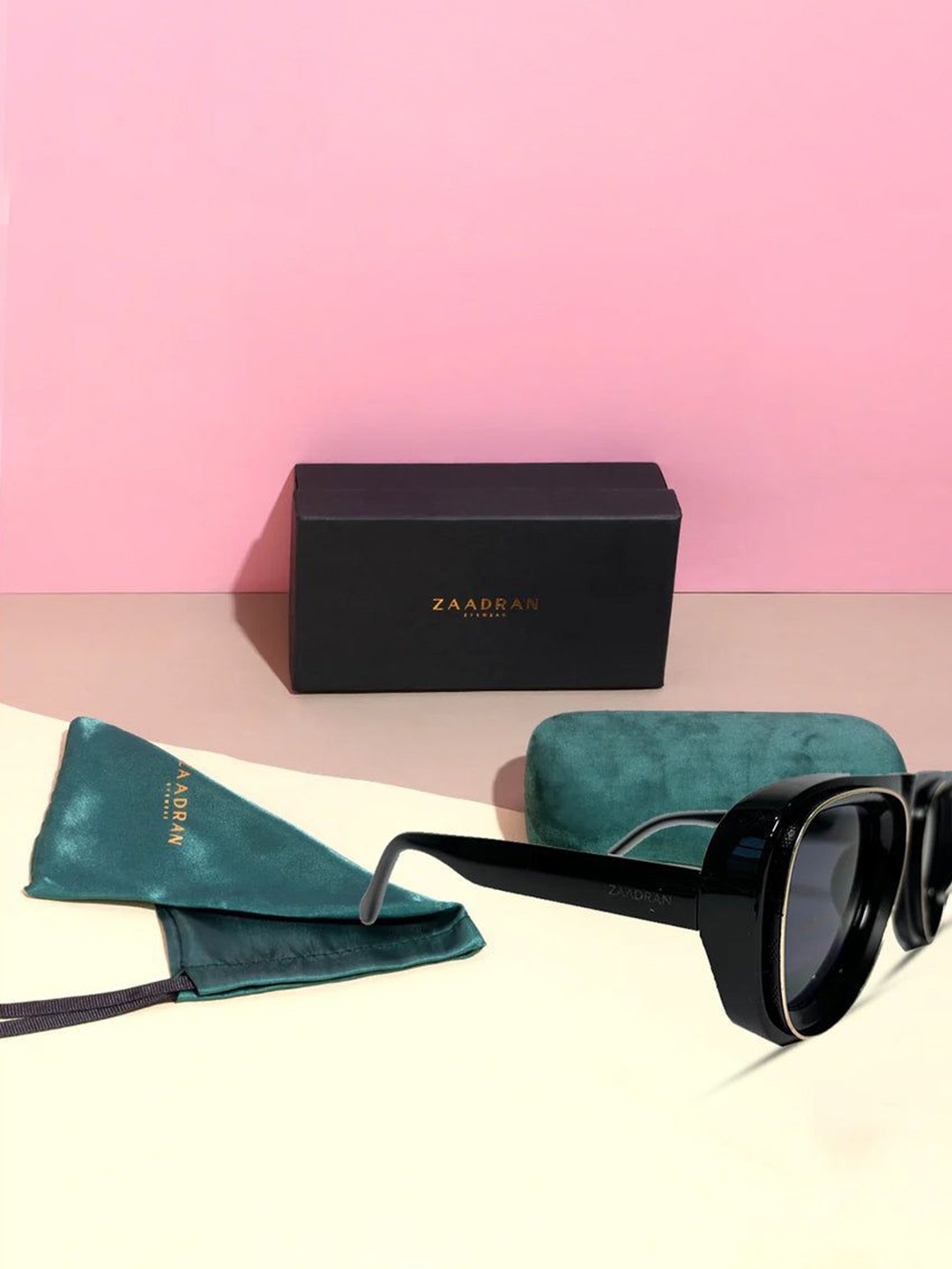 

ZAADRAN Unisex Aviator Sunglasses with Polarised and UV Protected Lens, Blue