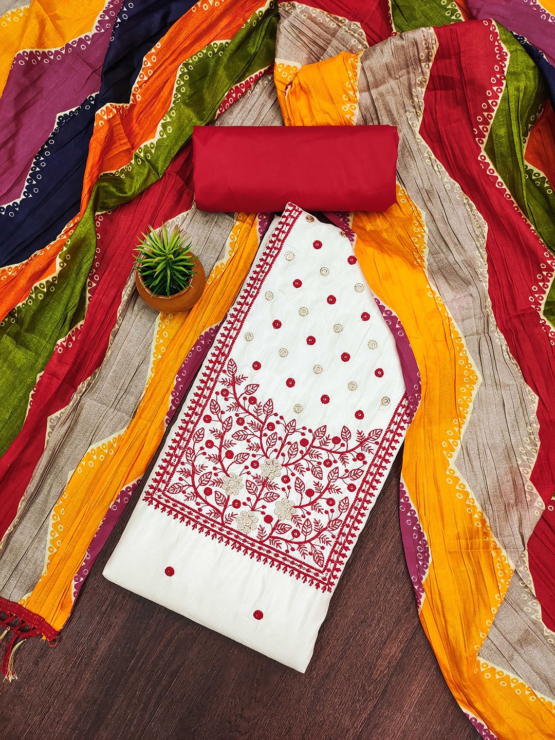 

SAINOOR Embroidered Silk Cotton Unstitched Dress Material, White