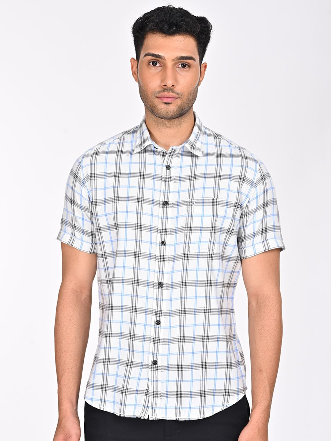 

Indian Terrain Men Classic Slim Fit Opaque Checked Casual Shirt, White