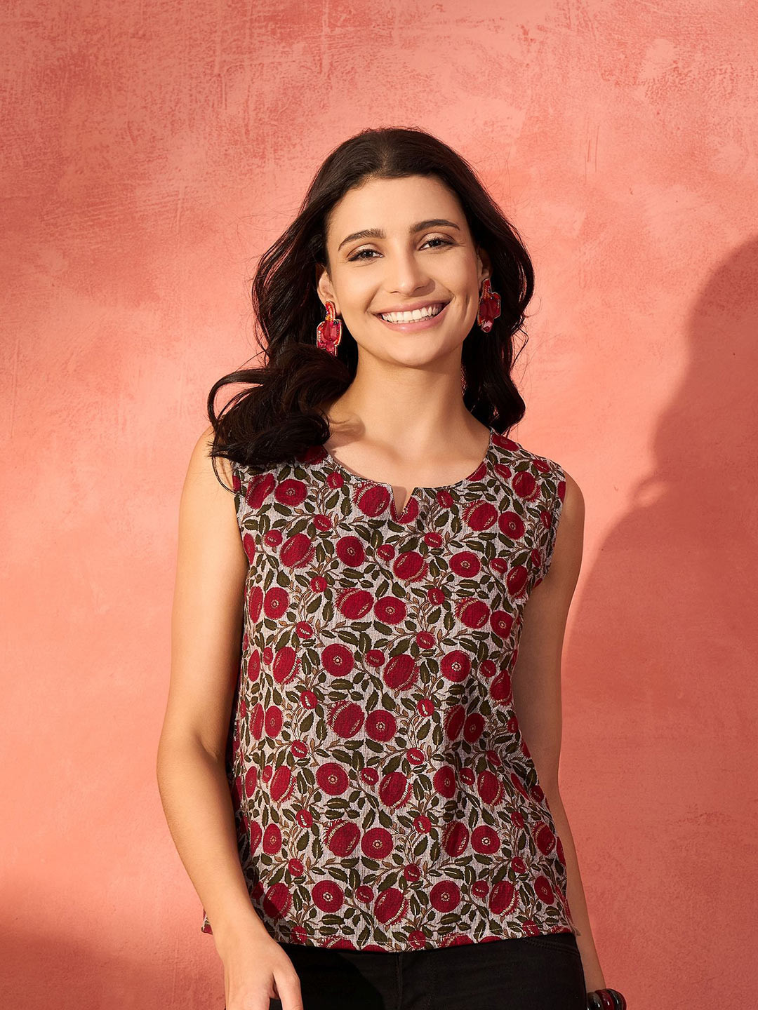 

InWeave Floral Print Top, Red