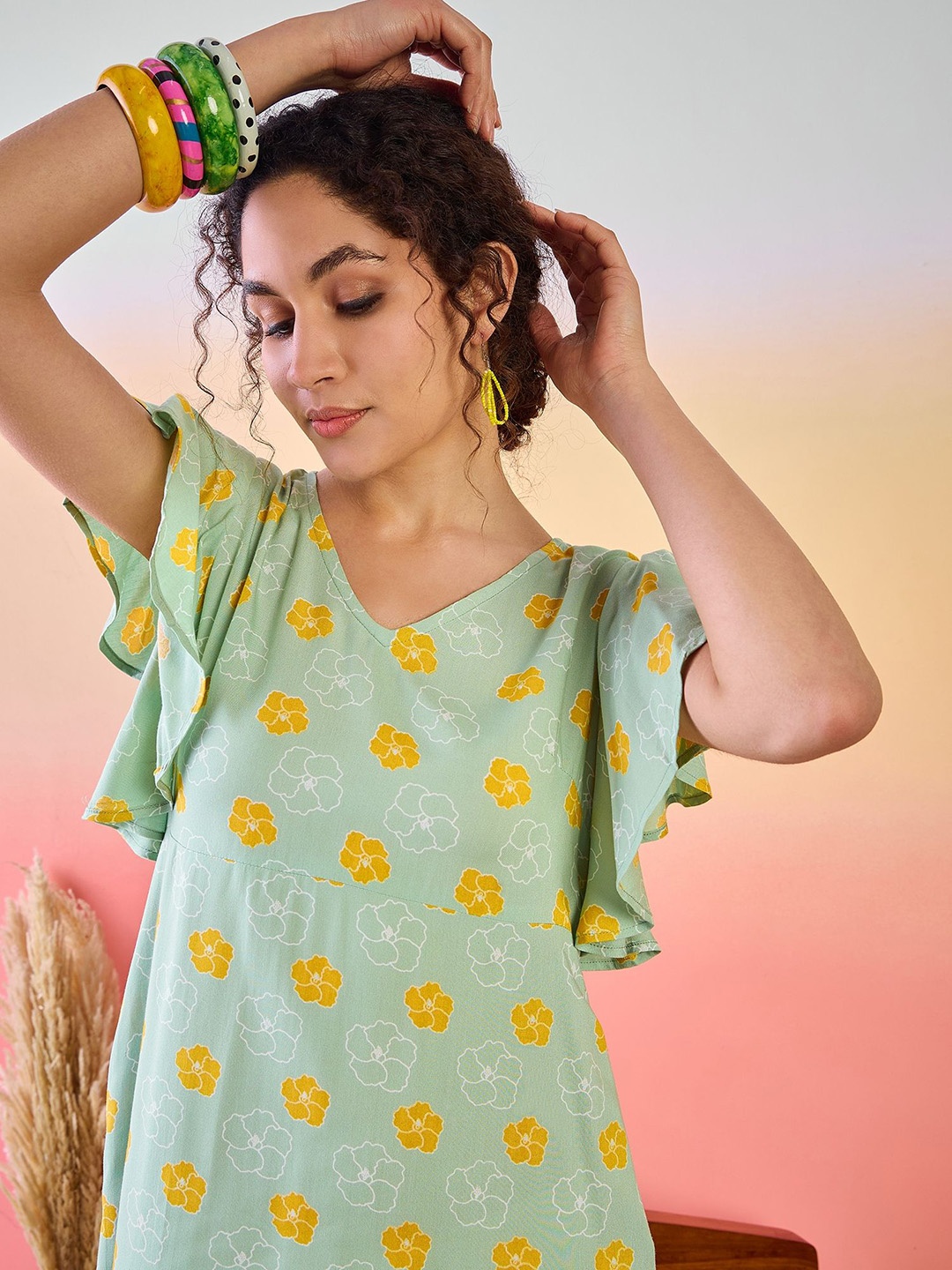 

Sangria Floral Printed Flutter Sleeves Cotton A-Line Dress, Green