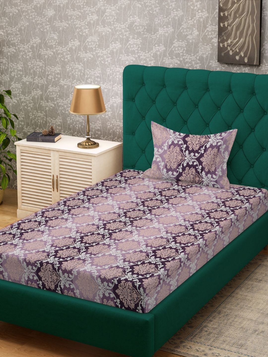 

KLOTTHE Purple & Beige Floral Printed Flat 300TC Single Bedsheet With Pillow Cover