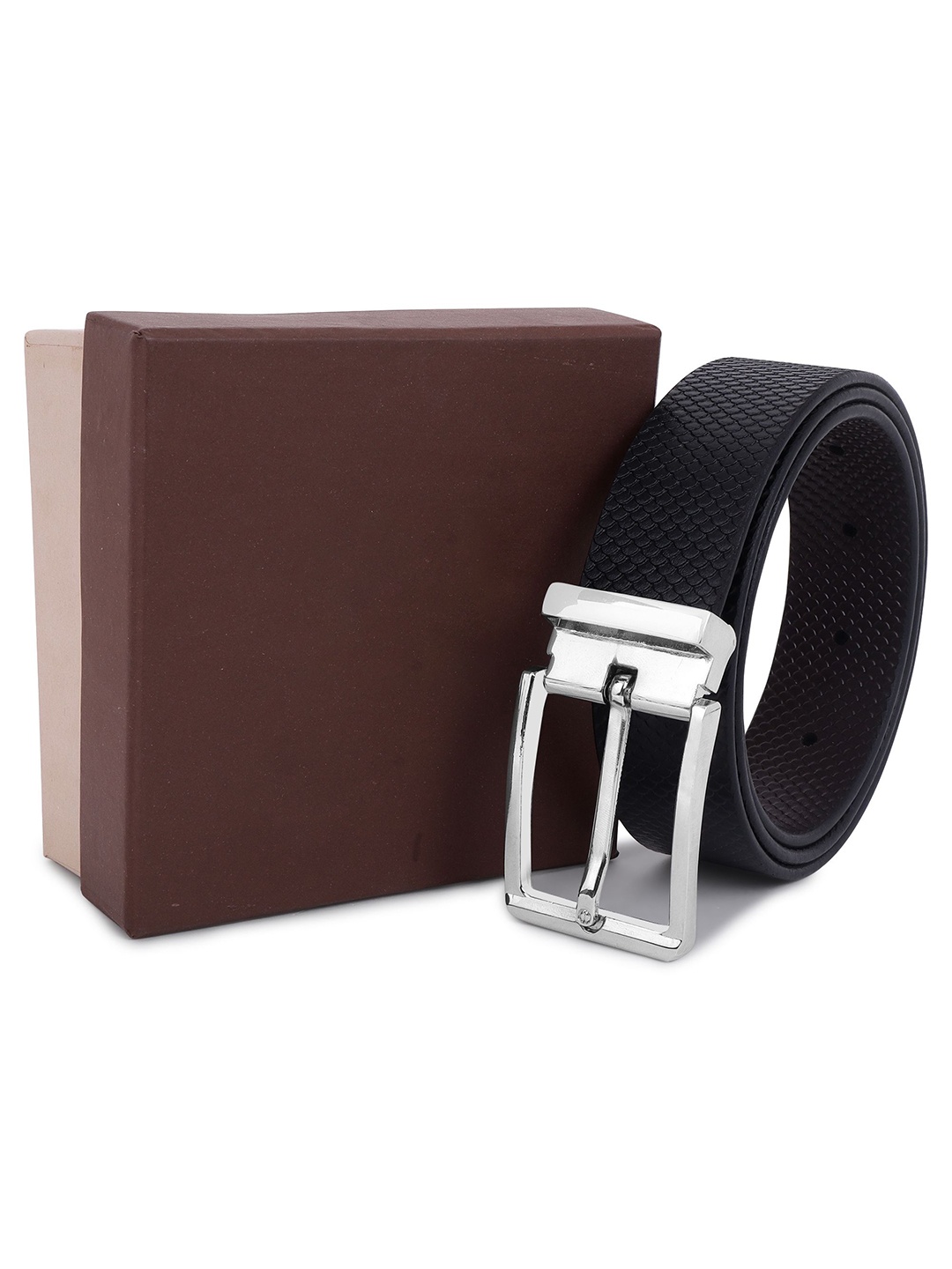 

Metronaut Men Textured Leather Formal Belt, Black