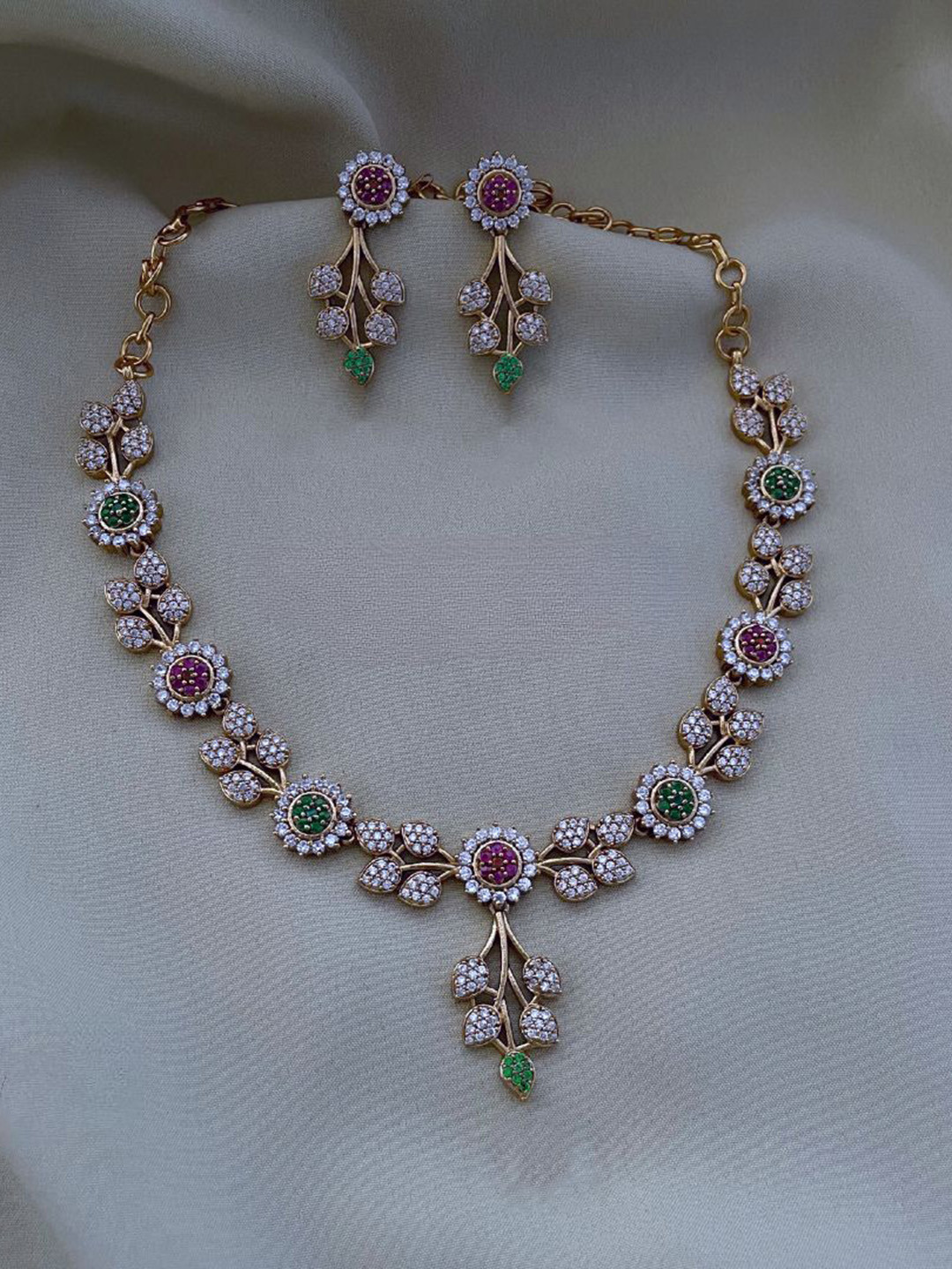 

ROFARWORD Gold-Plated Cubic Zirconia Studded Jewellery Set