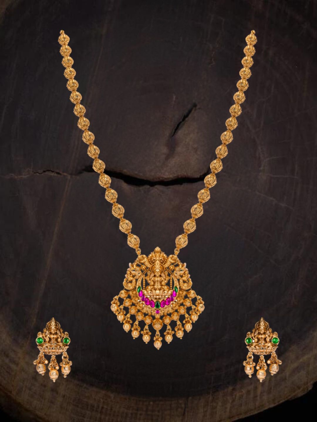 

South Temple Jewellery Gold-Plated Artificial Stones Studded Antique Jewellery Set