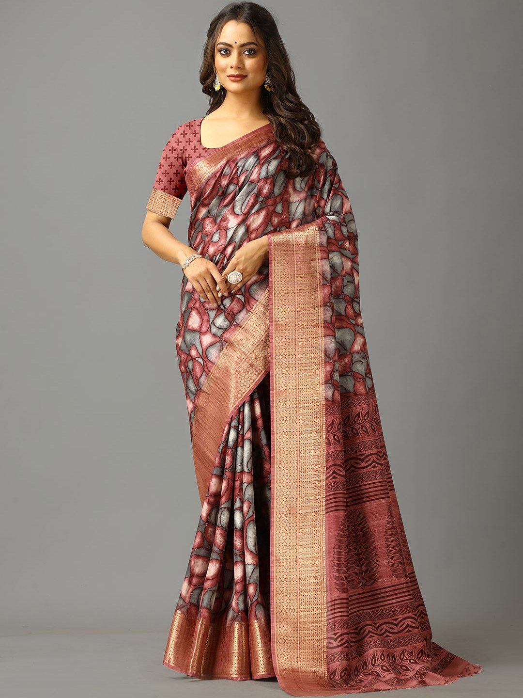 

A.V.M. SILK MILLS Zari Saree, Burgundy