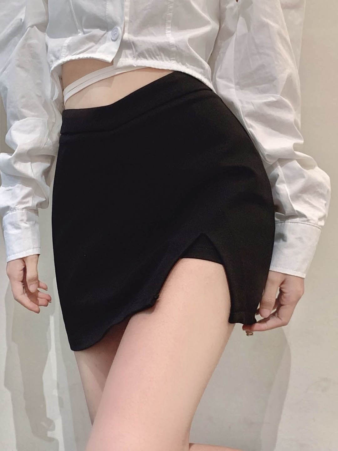 

StyleCast Mid Rise Mini Skort, Black