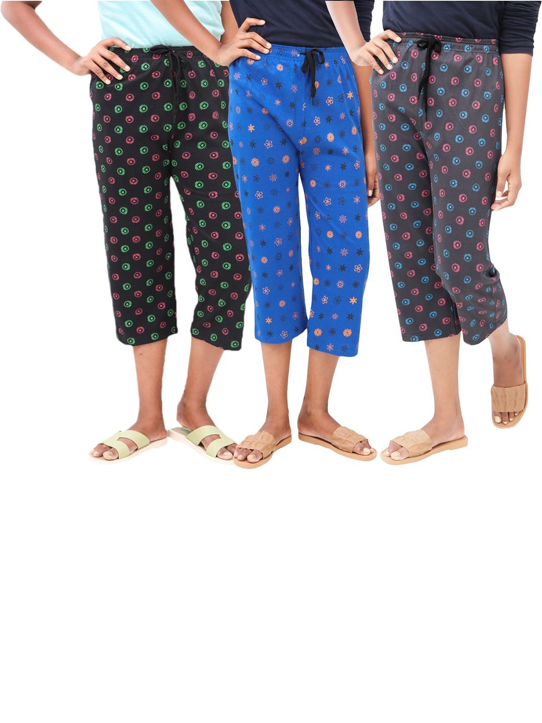 

AFRA GARMENTS Women Plus Size Pack Of 3 Printed Regular Fit Cotton Capris, Blue