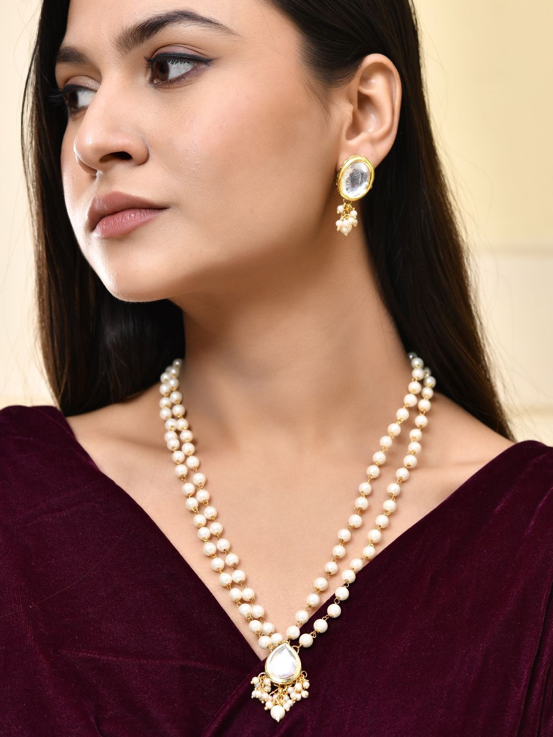 

Silvermerc Designs Gold-Plated Stone-Studded & Beaded Jewellery Set