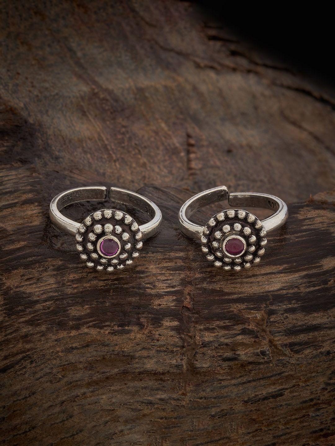 

Kushal's Fashion Jewellery Sterling Silver-Plated Stone Studded Oxidised Toe Rings