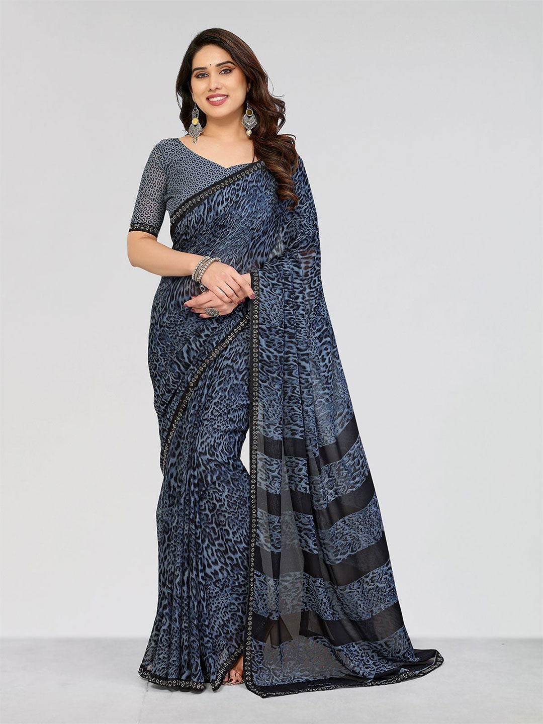 

Moda Rapido Printed Beads and Stones Saree With Unstitched Blouse Piece, Grey