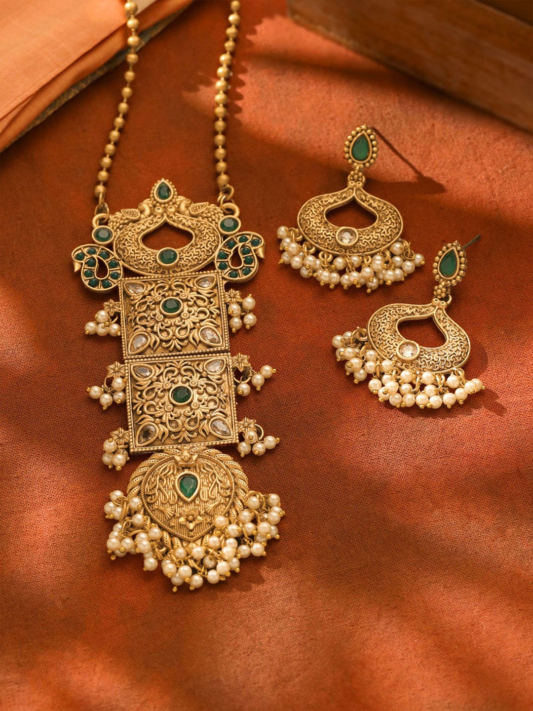 

Yellow Chimes Gold Plated Stone-Studded & Beaded Long Jewellery Set