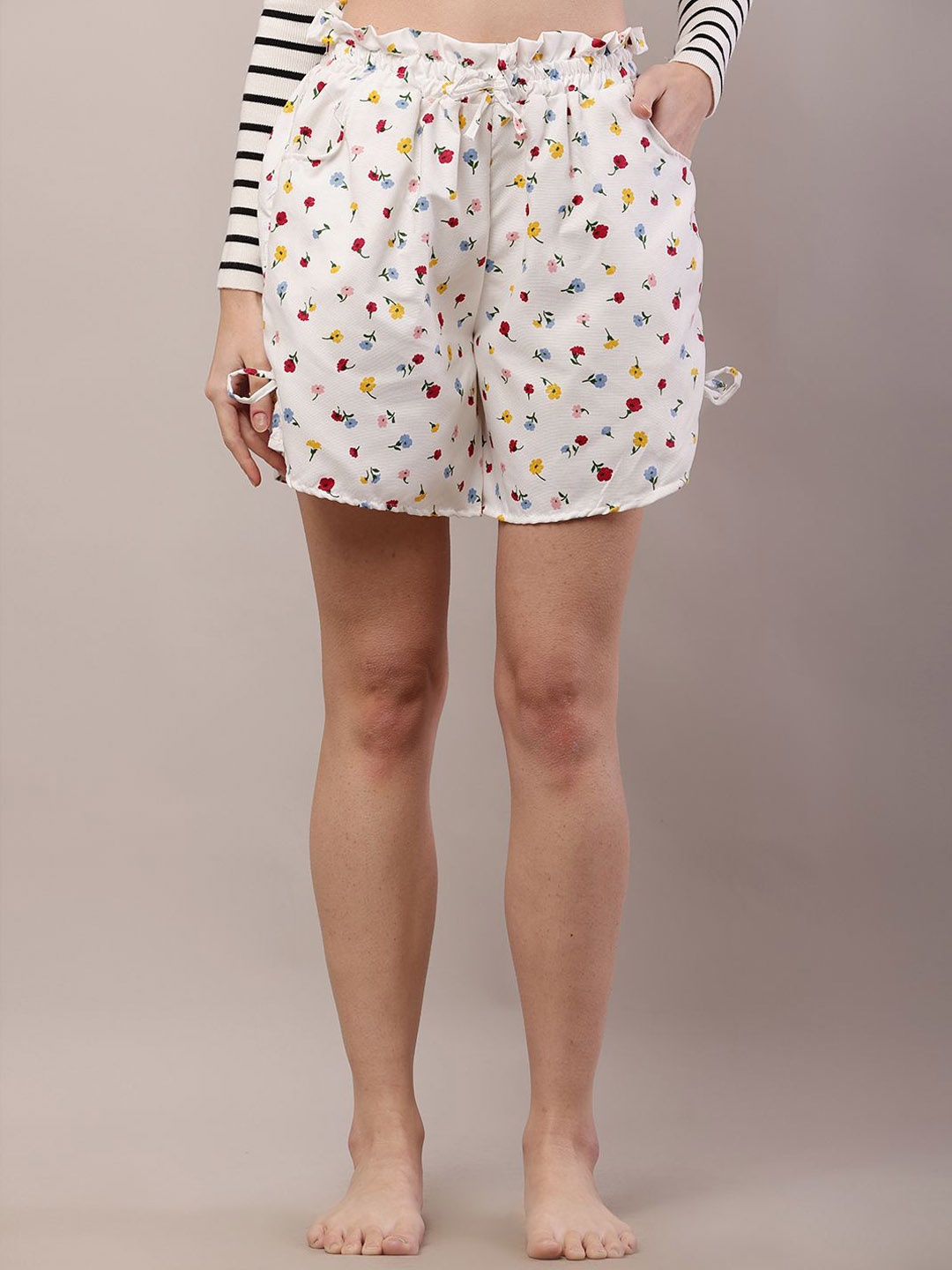 

ARJ FASHION Women Floral Printed Shorts, Red