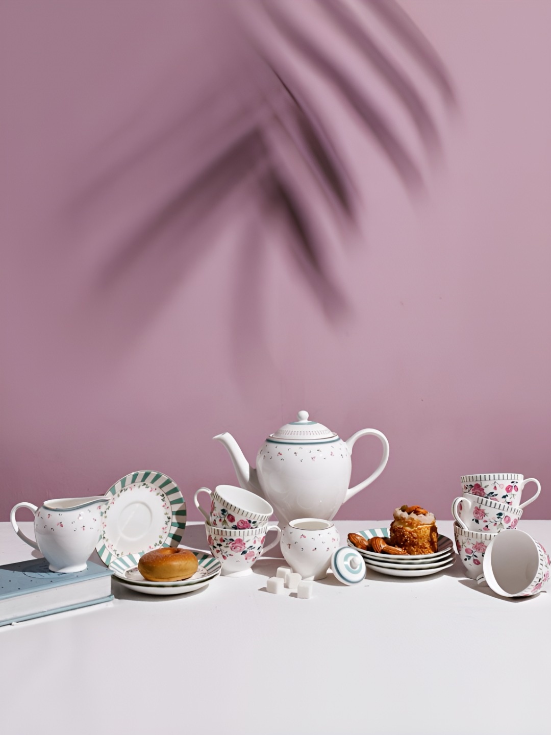 

The Wishing Chair White 15 Pieces Floral Printed Ceramic Tea Set