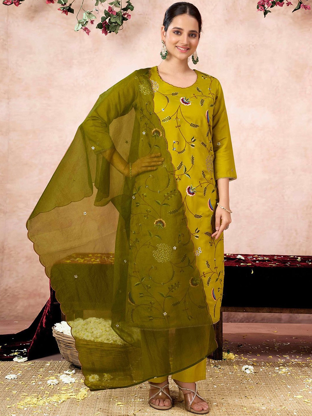 

Peachmode Floral Embroidered Round Neck Thread Work Straight Kurta With Trousers & Dupatta, Green