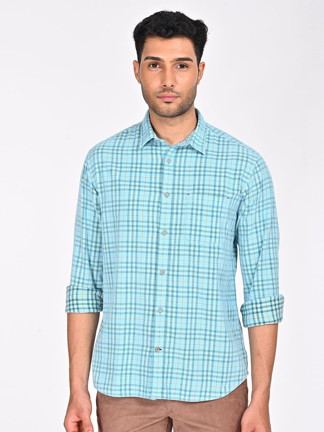 

Indian Terrain Men Classic Slim Fit Opaque Checked Casual Shirt, Blue