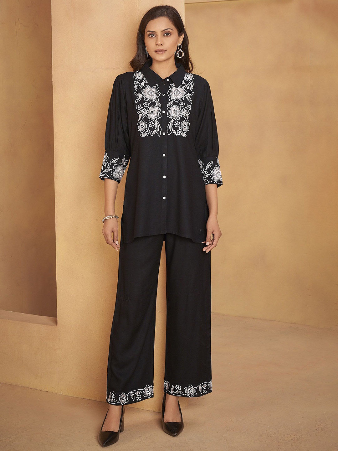 

Anouk Embroidered Shirt Collar Liva Top With Trouser, Black