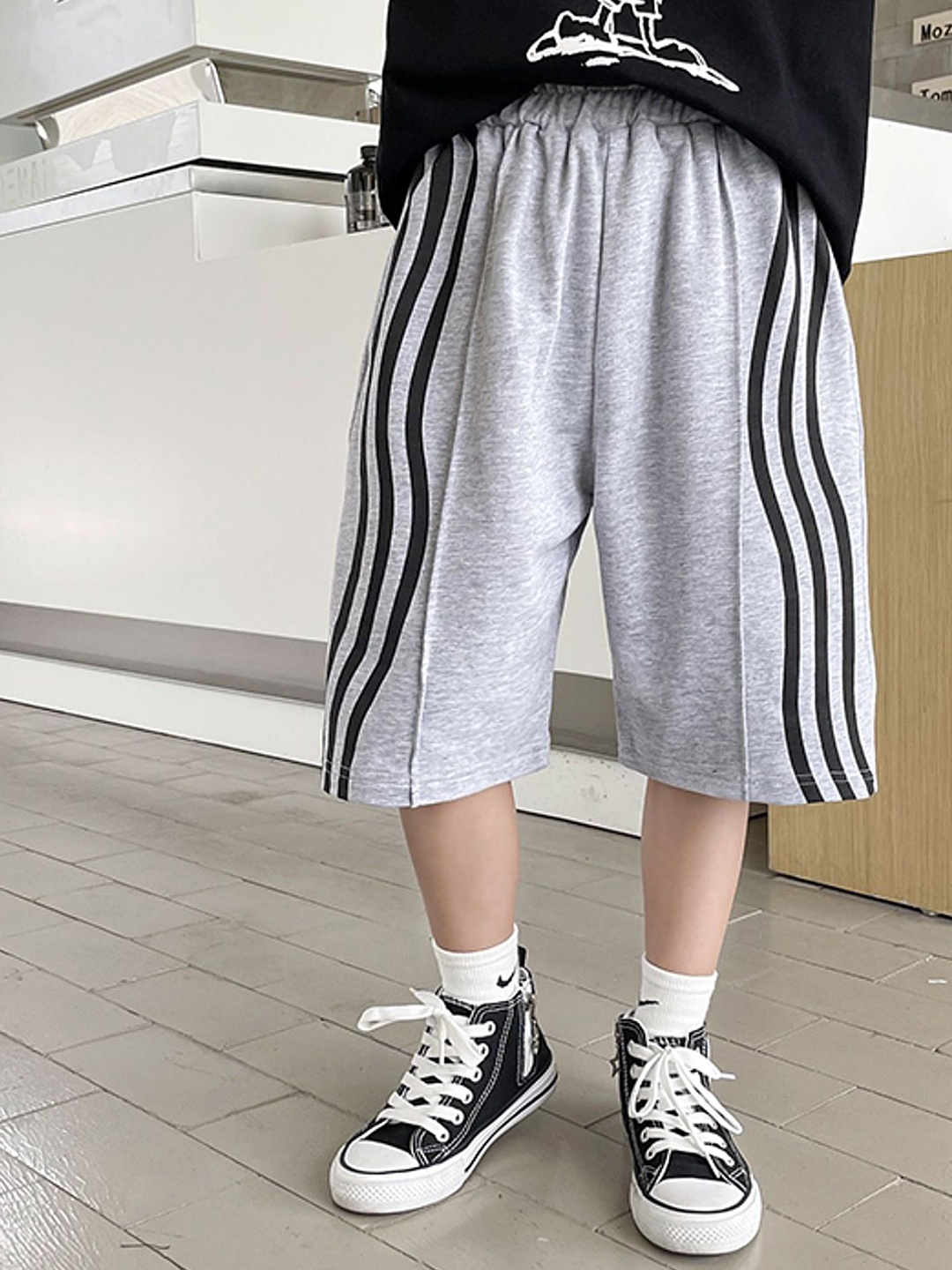 

LULU & SKY Boys Shorts, Grey