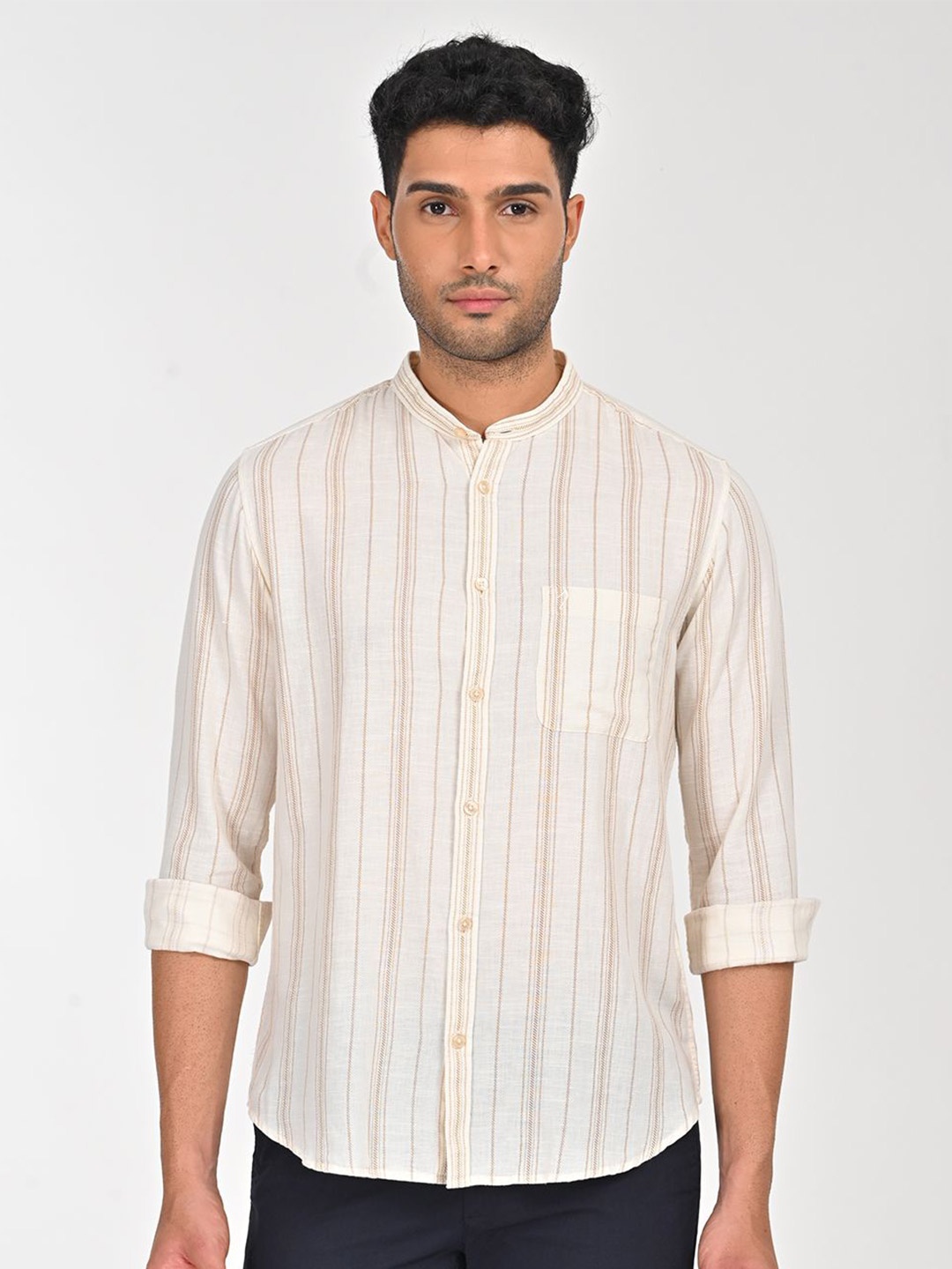 

Indian Terrain Men Classic Slim Fit Opaque Striped Casual Shirt, White