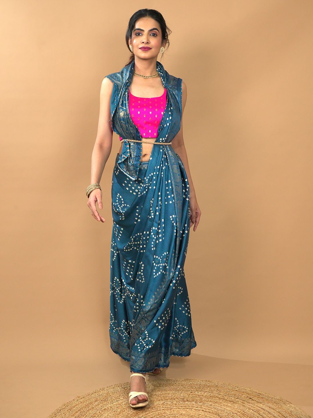 

HELLA FASHIONS Bandhani Poly Crepe Saree, Teal