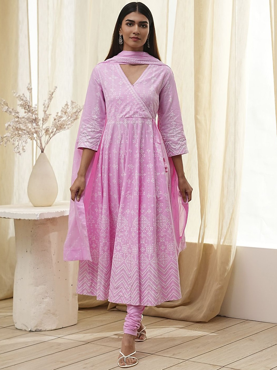 

Biba Geometric Printed V-Neck Angrakha Pure Cotton Anarkali Kurta With Leggings & Dupatta, Pink