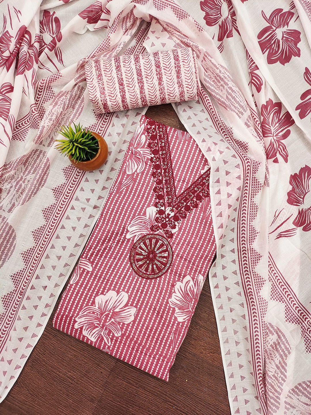 

SAINOOR Floral Embroidered Pure Cotton Unstitched Dress Material, Pink