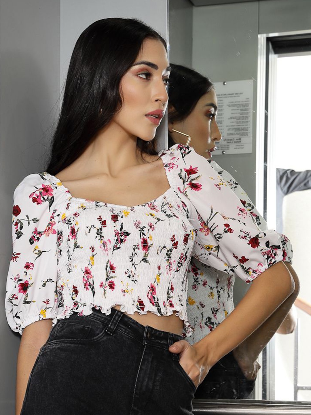 

DressBerry Women Floral Printed Blouson Crop Top, White