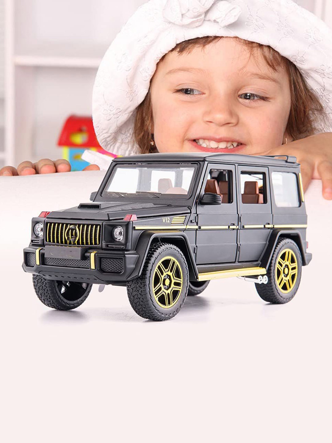 

PINQUE Kids Metal Car Toy Vehicle, Black