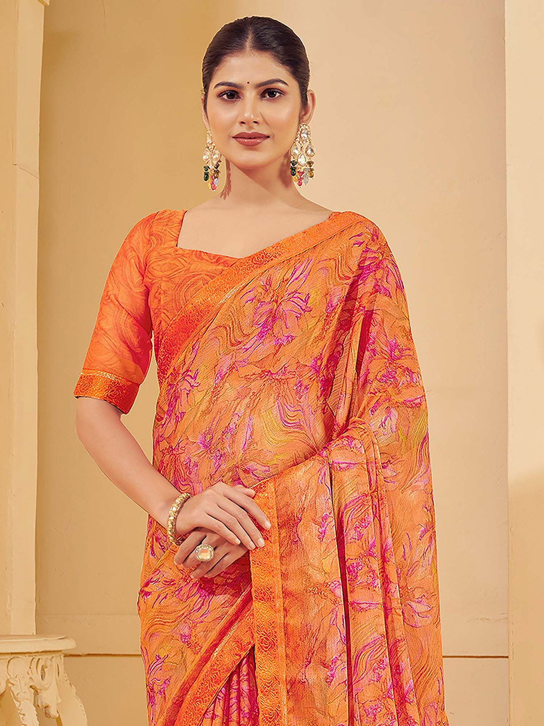 

Anouk Rustic Floral Printed Zari Saree, Orange