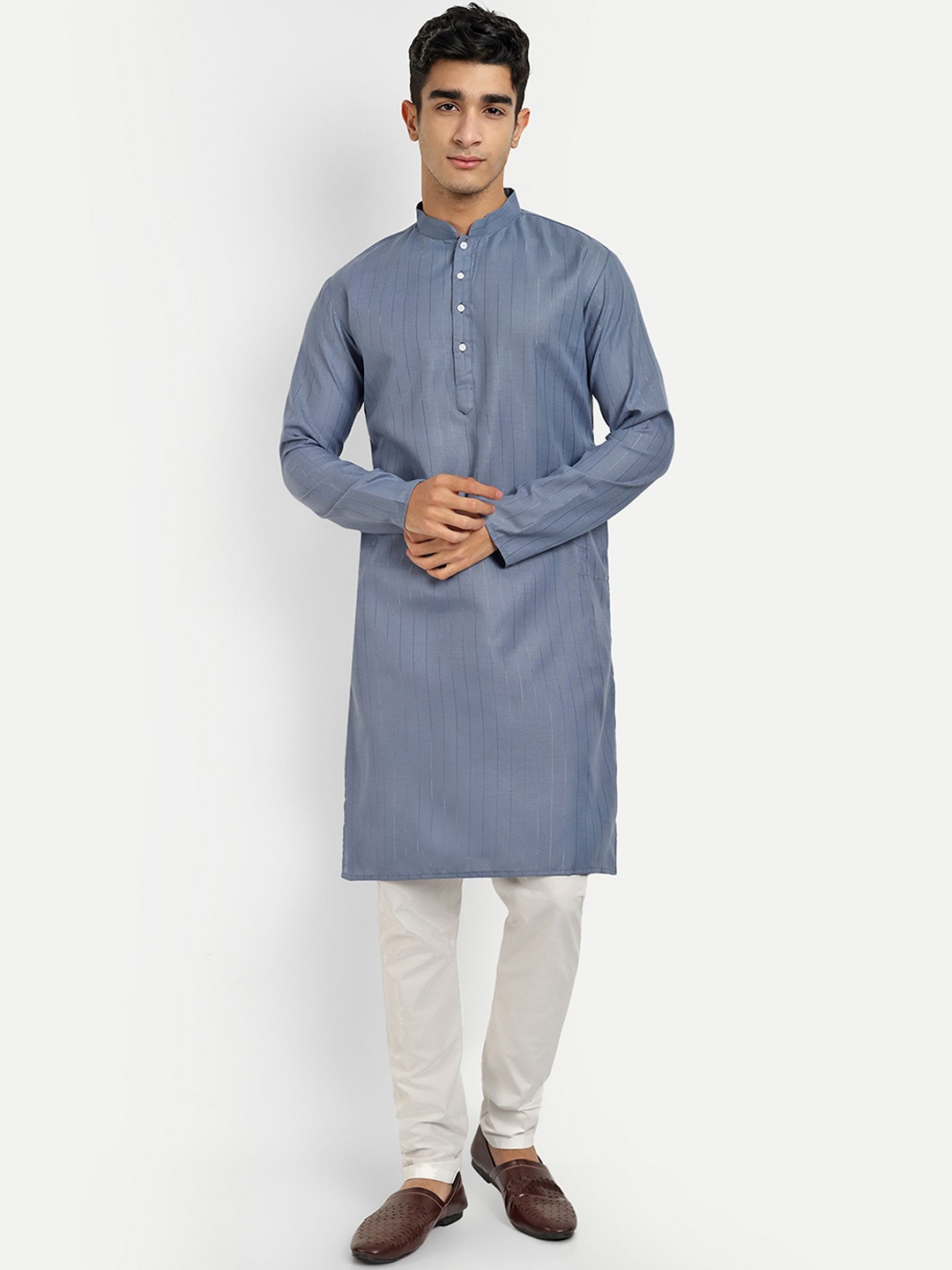 

WELL TEX Striped Embroidered Mandarin Collar Straight Kurta, Grey