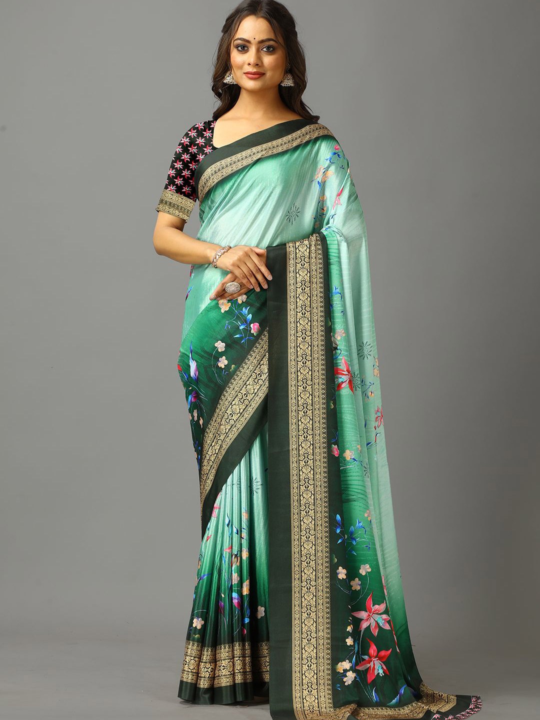 

A.V.M. SILK MILLS Floral Printed Saree, Green