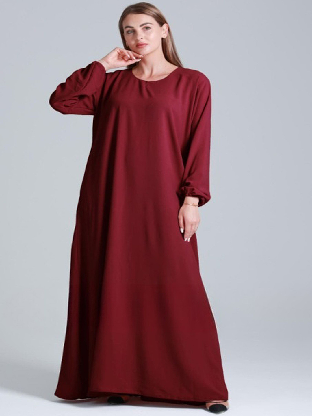

BROKE BRAND Round Neck Long Sleeves Abaya, Maroon
