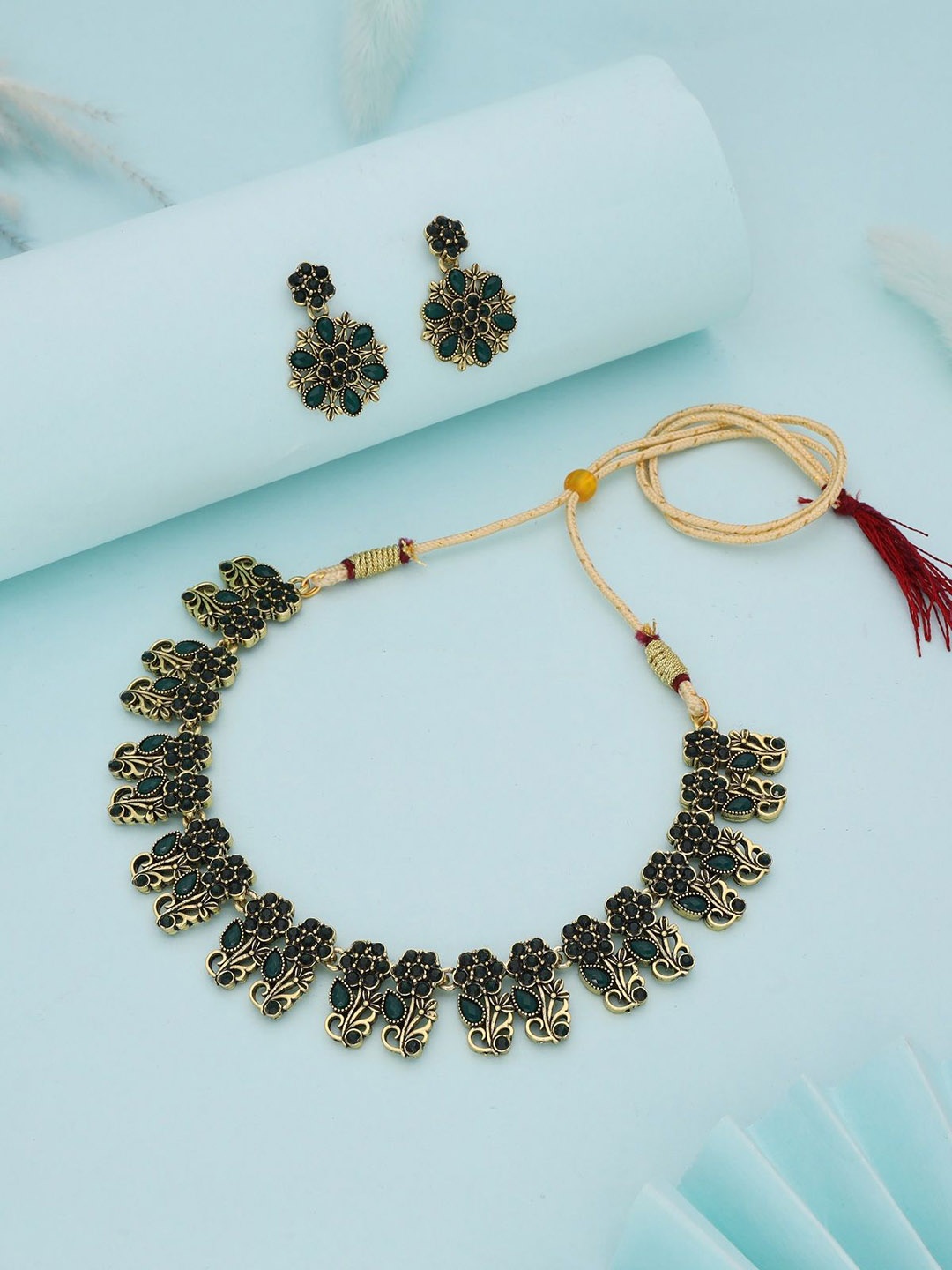 

Anouk Gold-Plated Artificial Stones Studded Necklace And Earrings